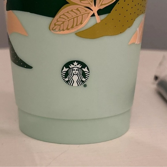 Starbucks 2024 Reusable Earth Month Cold Cup With Straw And Lid Reusable 24oz - Picture 4 of 7